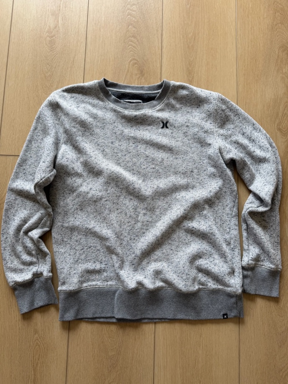 Hurley Men's Heather Light Gray Crewneck Sweatshirt